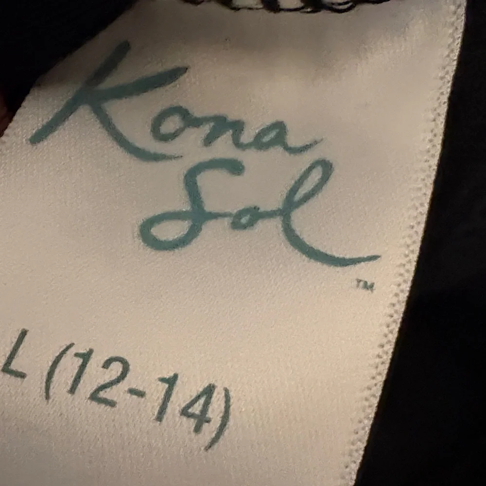 Kona Sol Black Racerback Tank Top - Picture 4 of 4